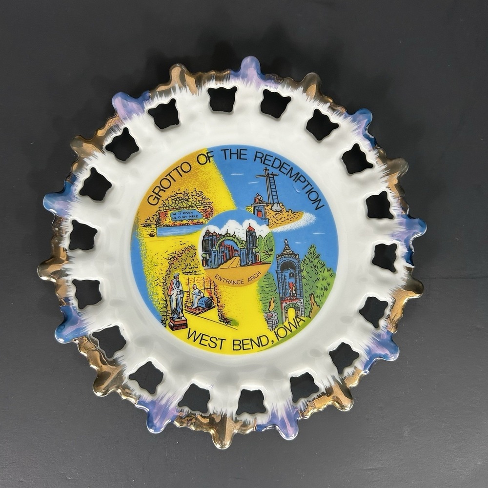 Grotto‎ of the Redemption West Bend Iowa Collector Souvenir Plate 1980's 7"D